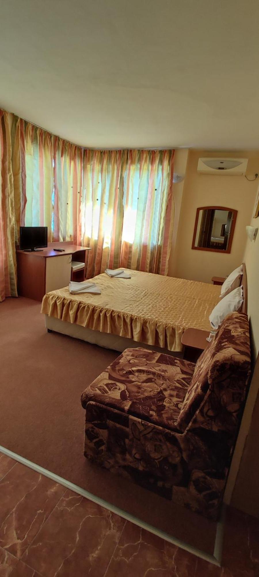 Family Hotel Mimosa ツァレヴォ エクステリア 写真